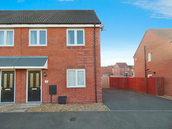 3 Bedroom Semi-Detached House To Rent In Hillmoor Street, Pleasley, NG19