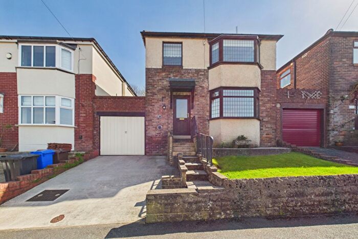 3 Bedroom Detached House For Sale In Westwick Crescent, Greenhill, S8