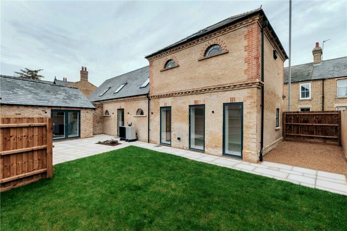 4 Bedroom Detached House For Sale In London Road, Chatteris, PE16