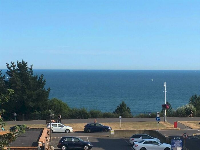 2 Bedroom Flat To Rent In Sandgate Road, Folkestone, CT20