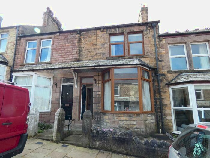 4 Bedroom Terraced House To Rent In Balmoral Road, Lancaster, LA1