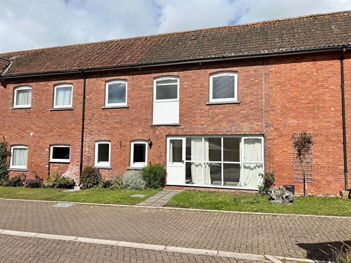 3 Bedroom Barn Conversion To Rent In Mamhead Road, Kenton, EX6