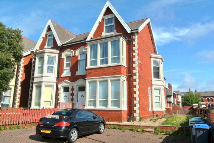 1 Bedroom Flat To Rent In Lytham Road, Blackpool, FY4