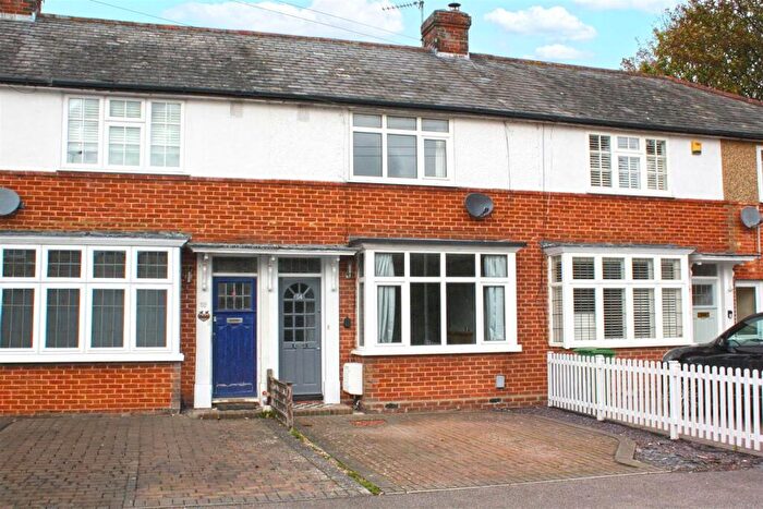 2 Bedroom Terraced House To Rent In Wendover, Buckinghamshire, HP22