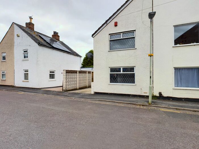 2 Bedroom Semi-Detached House To Rent In Theresa Street, Linden, Gloucester, GL1