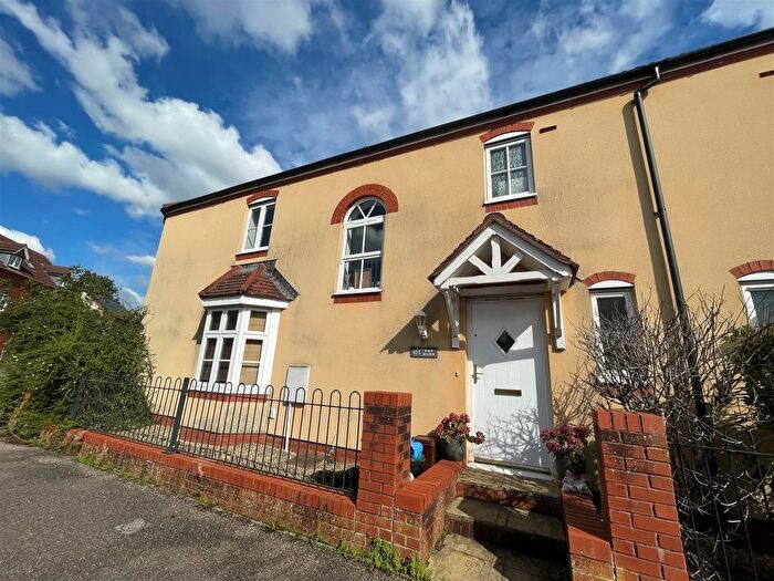 3 Bedroom Property For Sale In Burge Meadow, Cotford St Luke, Taunton, TA4