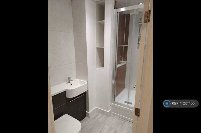 5 Bedroom Terraced House To Rent In High Street, Paulton, Bristol, BS39