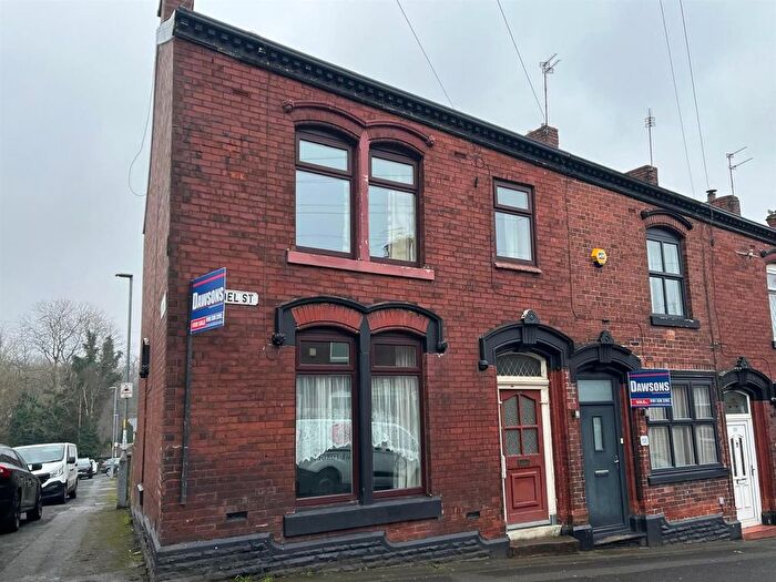 3 Bedroom Terraced House For Sale In Arundel Street, Ashton-Under-Lyne, OL6