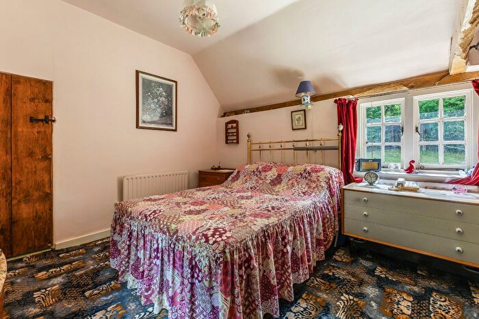 2 Bedroom Detached House For Sale In Jumps Road, Churt, Farnham, Surrey, GU10