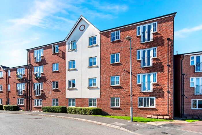 2 Bedroom Apartment For Sale In Mill Bridge Close, Retford, DN22