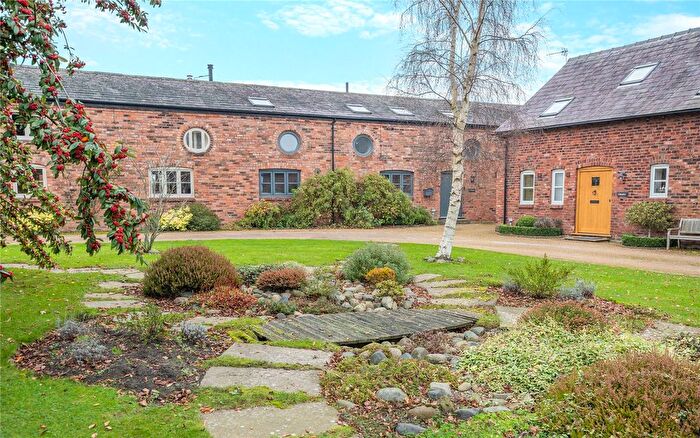 4 Bedroom Semi-Detached House For Sale In Summer Lane, Preston On The Hill, Warrington, Cheshire, WA4