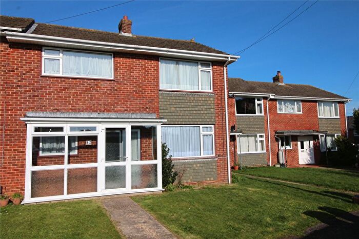 3 Bedroom Detached House For Sale In Conway Close, New Milton, Hampshire, BH25