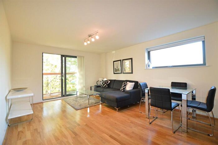 2 Bedroom House To Rent In Chi Building, Crowder Street, London, E1