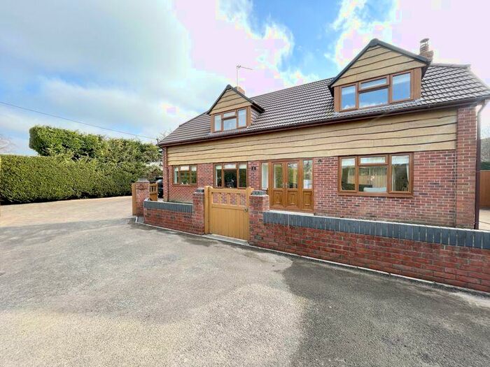 4 Bedroom Detached House To Rent In Merry Gardens, North Baddesley, SO52