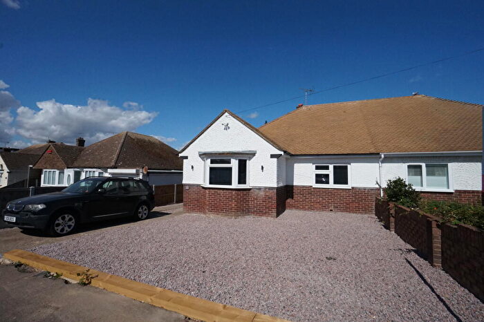 3 Bedroom Semi-Detached Bungalow For Sale In Lancaster Gardens, Birchington, Kent, CT7
