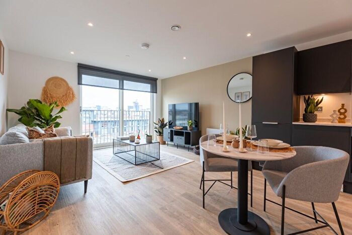 1 Bedroom Flat To Rent In Flat, Hairpin House, Bradford Street, Birmingham, B12