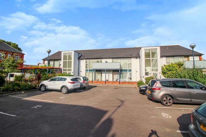 2 Bedroom Apartment To Rent In Leicester Street, Town Centre, Swindon, SN1