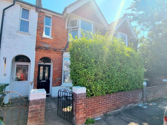 2 Bedroom Terraced House To Rent In Manifold Road, Eastbourne, East Sussex, BN22