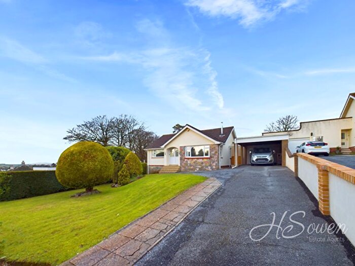 4 Bedroom Detached House To Rent In Seymour Drive, Torquay, TQ2