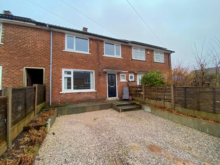 3 Bedroom Terraced House To Rent In Belcroft Drive, Manchester, M38
