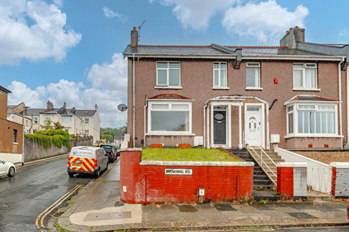 1 Bedroom Flat To Rent In Browning Road, Plymouth, Devon, PL2