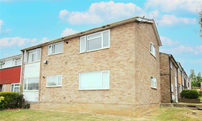 2 Bedroom Apartment To Rent In Falstones, Basildon, SS15
