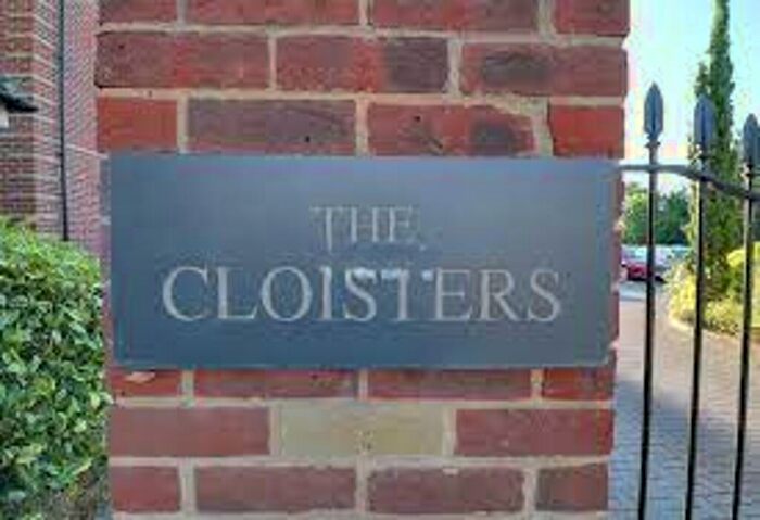 2 Bedroom Apartment To Rent In The Cloisters, London Road Burpham Guildford, GU1