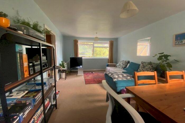 1 Bedroom Flat To Rent In Angela Court, London, SE23