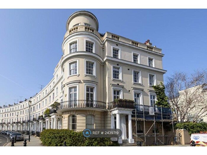 1 Bedroom Flat To Rent In Royal Crescent, London, W11