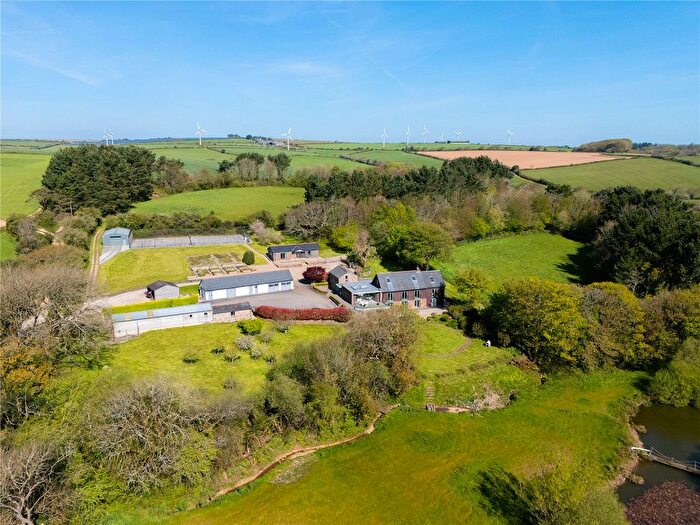 4 Bedroom Equestrian Property For Sale In Tregavethan, Truro, Cornwall, TR4
