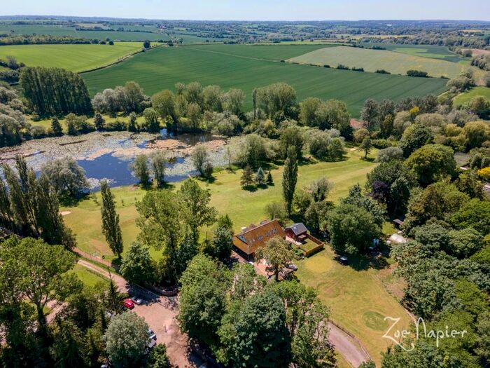 2 Bedroom Apartment For Sale In Clare Park Lake Function/Leisure Venue, Clare, CO10