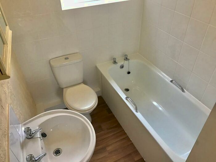 1 Bedroom Flat To Rent In Lincoln Street, Basford, NG6