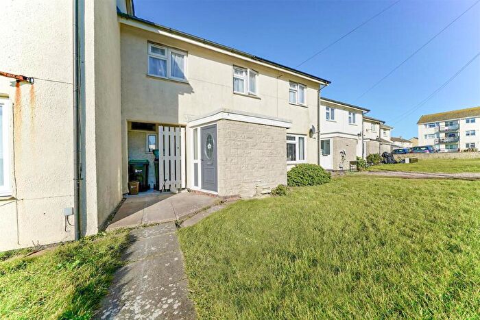 3 Bedroom Terraced House For Sale In Martinscroft Road, Portland, DT5