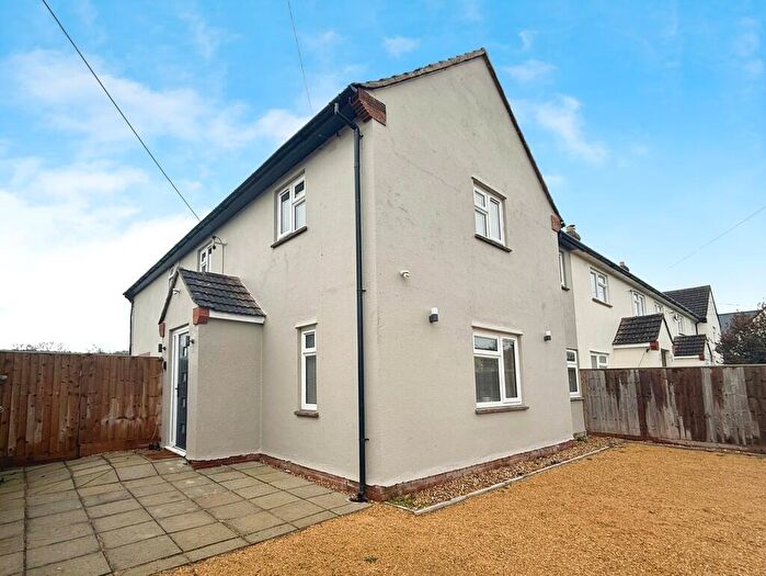 4 Bedroom End Of Terrace House To Rent In Knowle Lane, Wookey, BA5