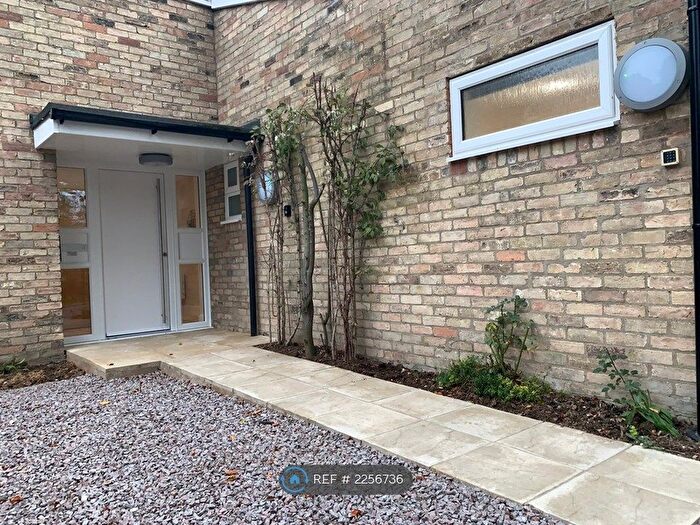 2 Bedroom Flat To Rent In Queen Ediths Way, Cambridge, CB1