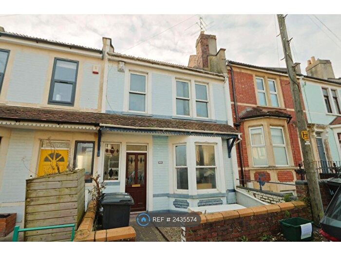 4 Bedroom Terraced House To Rent In Cotswold Road, Bristol, BS3