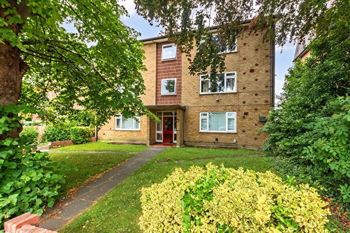 Studio For Sale In Hatherley Road, Sidcup, DA14