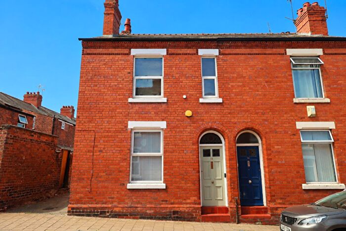 3 Bedroom Mews For Sale In Leonard Street, Chester, CH1