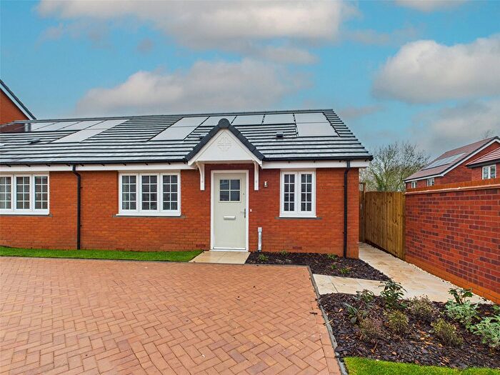 2 Bedroom Bungalow For Sale In Bramley Fields, Southwell, Nottinghamshire, NG25