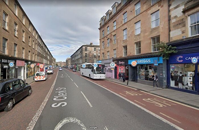 3 Bedroom Flat To Rent In , South Clerk Street, Edinburgh, EH8