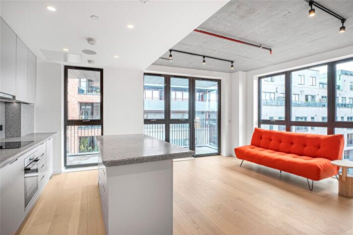 2 Bedroom Flat To Rent In Smokehaus, - Bayford Street, Hackney, London, E8