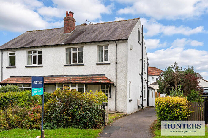 3 Bedroom Semi Detached House For Sale In Thorpe Lane, Guiseley, Leeds, LS20