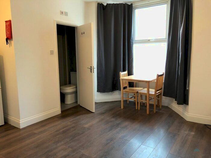 1 Bedroom Studio To Rent In Baronet Road, Tottenham N17