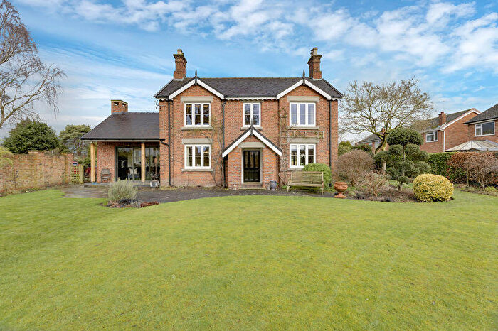 5 Bedroom Detached House For Sale In Croco Farm House, Holmes Chapel, CW4