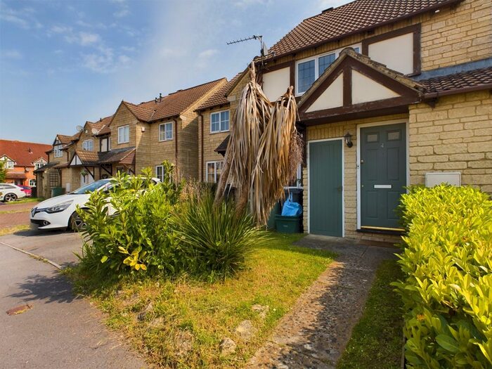 2 Bedroom Terraced House To Rent In Waterside Close, Quedgeley, Gloucester, GL2