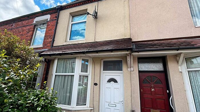 2 Bedroom Town House To Rent In Minshull New Road, Crewe., CW1