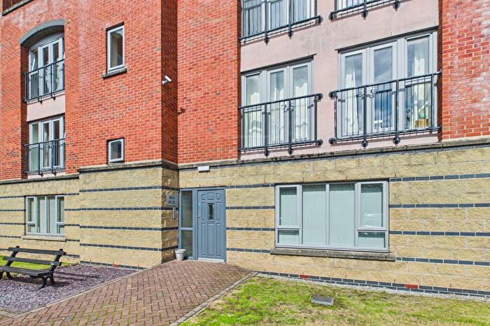 1 Bedroom Flat To Rent In Station Road, Cantilever Gardens Station Road, WA4
