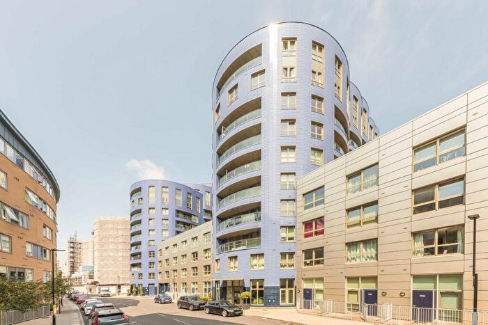 1 Bedroom Flat To Rent In Queensland Road, Islington, N7