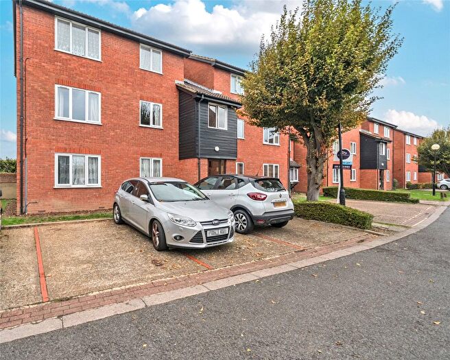 1 Bedroom Flat For Sale In Firs Close, Mitcham, CR4