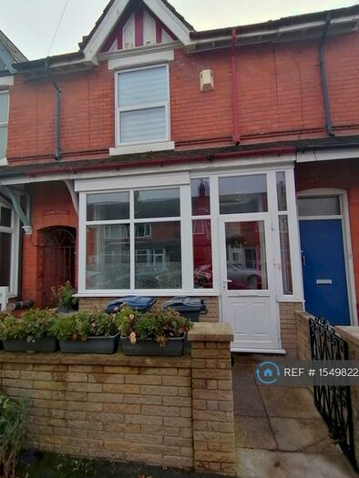 3 Bedroom Terraced House To Rent In Grange Road, Birmingham, B14